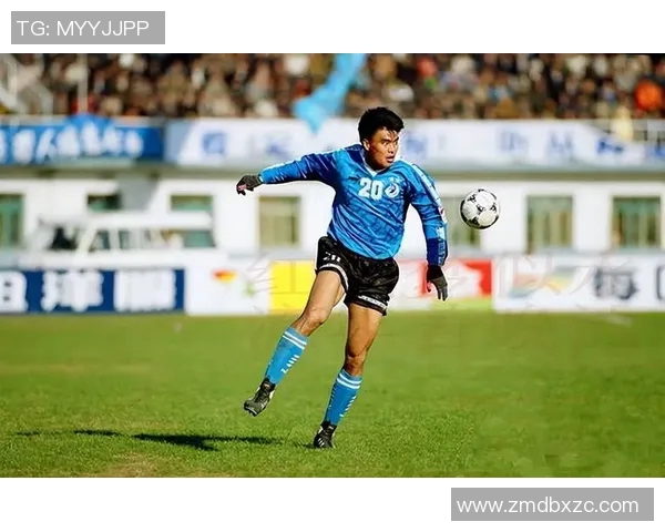 大连足球明星金斯的辉煌历程与未来展望分析 大连足球明星金斯的辉煌历程与未来展望分析