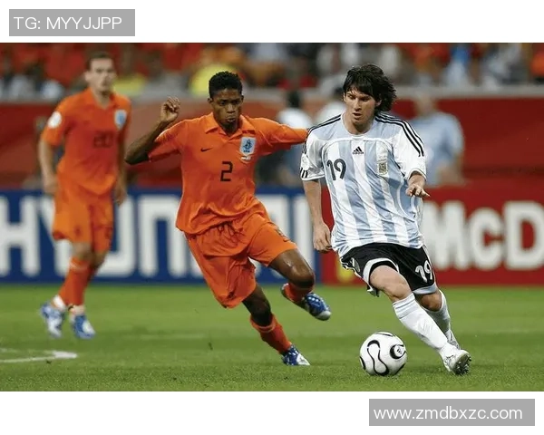 德国大眼足球明星的传奇之路与辉煌成就揭秘 德国大眼足球明星的传奇之路与辉煌成就揭秘