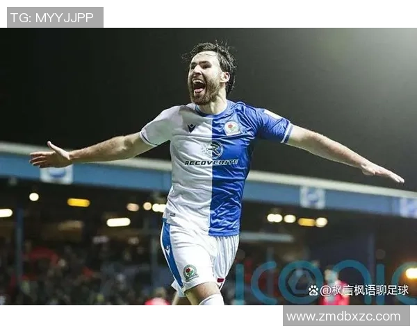 足球明星独特球头发型大揭秘引领时尚潮流的运动风尚 足球明星独特球头发型大揭秘引领时尚潮流的运动风尚